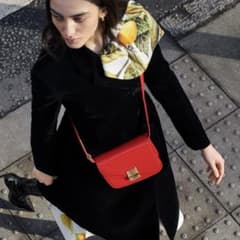 極美品 希少 フェラガモ フィアンマ レッドレザー ショルダーバッグ