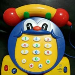 値下げ‼︎子供用電話のおもちゃのサムネイル