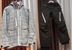 日本Mサイズ相当】Burton [ak] GORE-TEX 上下セット XS - メルカリ