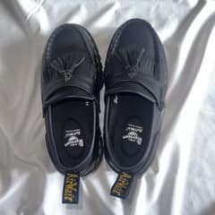 Dr. Martens フリンジ付きローファー 厚底　AUDRICK 37 Dr. Martens フリンジ付きローファー 厚底 AUDRICK 37 - メルカリ