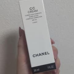 【新品未使用】シャネル CC クリーム N 20 ベージュ 30mlのサムネイル