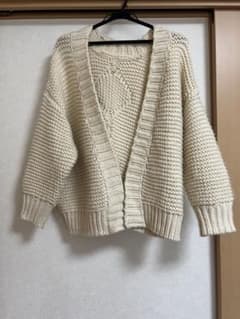 インザマーケットのアイボリー カーディガン Mのサムネイル