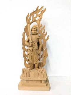 木製桧 不動明王像 剣を持つ炎の光背27cm - メルカリ