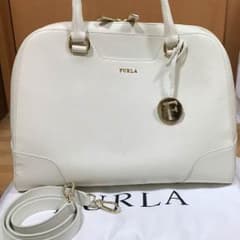 フルラ バッグのサムネイル