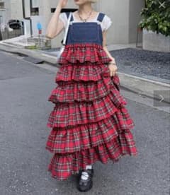w closet フリルティアードジャンパースカート レッドのサムネイル