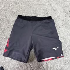 Mizuno グレー ハーフパンツのサムネイル