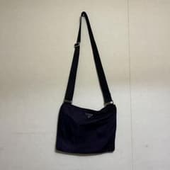 PRADA ナイロンショルダーバッグのサムネイル