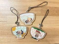 Sukiya Crayon Shin-chan Shaka Shaka Keychains: Shin-chan and Kazama-kun