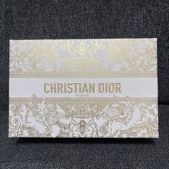 Christian Dior ギフトボックスのサムネイル