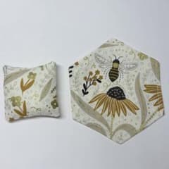 ぬいぐるみ　おでかけ用　コースター&クッション(金×花H)(いつぬい推奨)のサムネイル