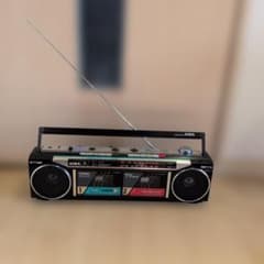 昭和レトロAIWA ダブルカセットラジカセ - メルカリ