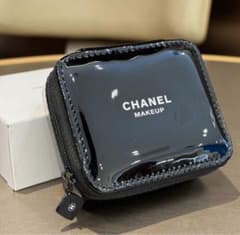 CHANEL シャネル ノベルティ ミラー付きポーチ エナメルポーチ - メルカリ