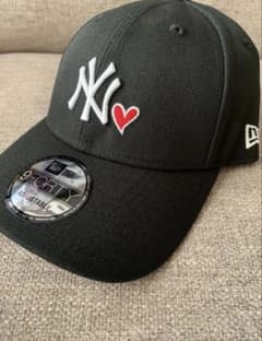 NEW ERA 9forty ブラック　ハートのサムネイル