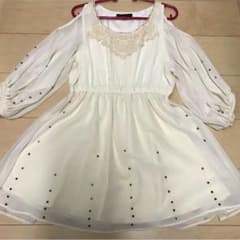 結婚式ワンピース。新品。のサムネイル