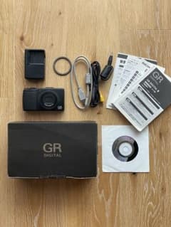 【美品】RICOH GR DIGITAL III 約2300ショット 完動品のサムネイル