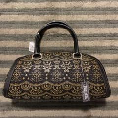ハンドバッグのサムネイル
