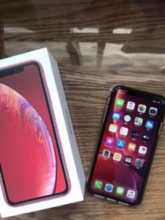 iPhone XR SIMフリー　デュアルSIMのサムネイル