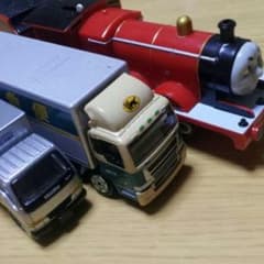 はち様専用！佐川急便、クロネコヤマト、トーマスミニカー！！のサムネイル