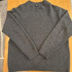 UNIQLOメンズニット長袖のサムネイル