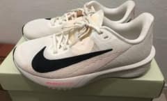 NIKE エア ズーム ライバルフライ4 23cm FV6040-104のサムネイル