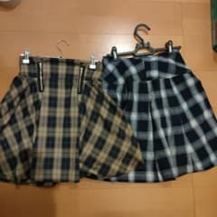 チェック　スカート　M 　2枚セットのサムネイル