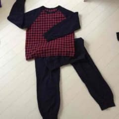 ユニクロ＊フリースパジャマ＊上下セットのサムネイル