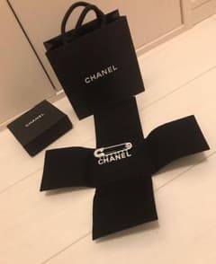 CHANEL ブローチ　安全ピンのサムネイル