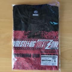新日本プロレス WRESTLING RED ZONE Tシャツ Lのサムネイル