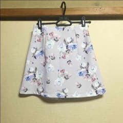 花柄タイトスカートのサムネイル