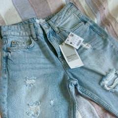 沙羅様専用 Bershkaのダメージデニム size32のサムネイル