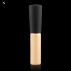 美品♥MAC コンシーラーのサムネイル
