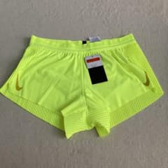 NIKE ランニングショートパンツのサムネイル