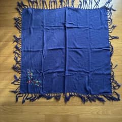 earth music&ecology 花柄刺繍ストール ネイビーのサムネイル