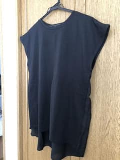 黒のプルオーバー　新品　Ｌサイズのサムネイル