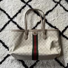 GUCCI バックのサムネイル