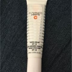 MAC LIGHTFUL C TINTED CREAMのサムネイル