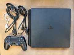PlayStation 4 本体 ブラック コントローラー付きのサムネイル
