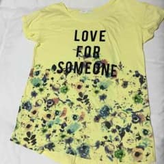ローリーズファーム ロングTシャツのサムネイル
