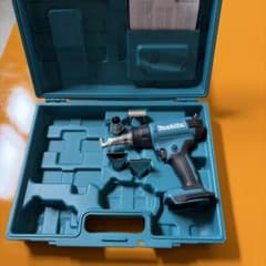 Makita 18V充電式ヒートガン専用ケース付きのサムネイル