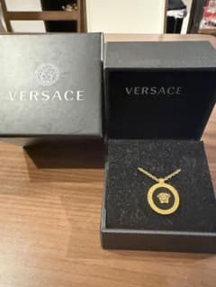 VERSACE メドゥーサ ネックレス ゴールド/ブラックのサムネイル