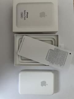 [しんさん専用] Appl MagSafe バッテリーパック MJWY3ZA/Aのサムネイル