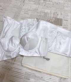 huggebridal ブライダルインナー 3点セット B75のサムネイル