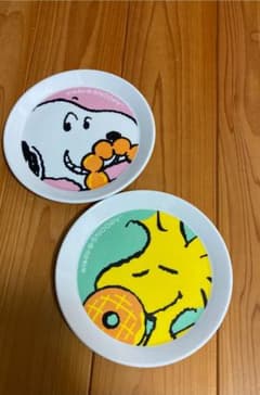 ミスド　スヌーピーお皿セットのサムネイル
