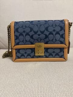 【未使用 】COACH ハットン ショルダーバッグ シグネチャー シャンブレーのサムネイル