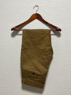 GAP ESSENTIAL-KHAKI SLIM カーキ　スラックス　早い者勝ちのサムネイル