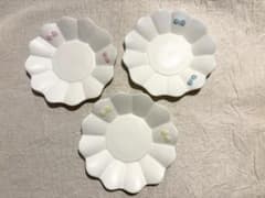 益子焼　よしざわ窯　マーガレットと蝶々　3色セットのサムネイル