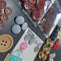 ボタンまとめ売りのサムネイル