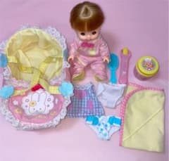 廃盤品　メルちゃん妹　お人形セット おめめぱちくりネネちゃん 年末DXセットのサムネイル