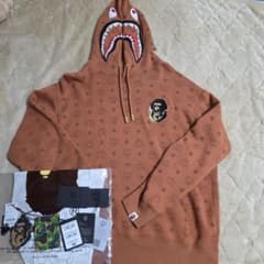 正規品A BATHING APE MCMコラボ シャークパーカー - メルカリ