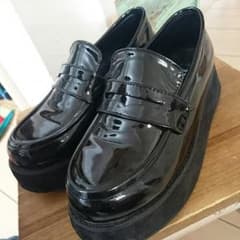 21センチ エナメル厚底ローファー(sister jenni)のサムネイル